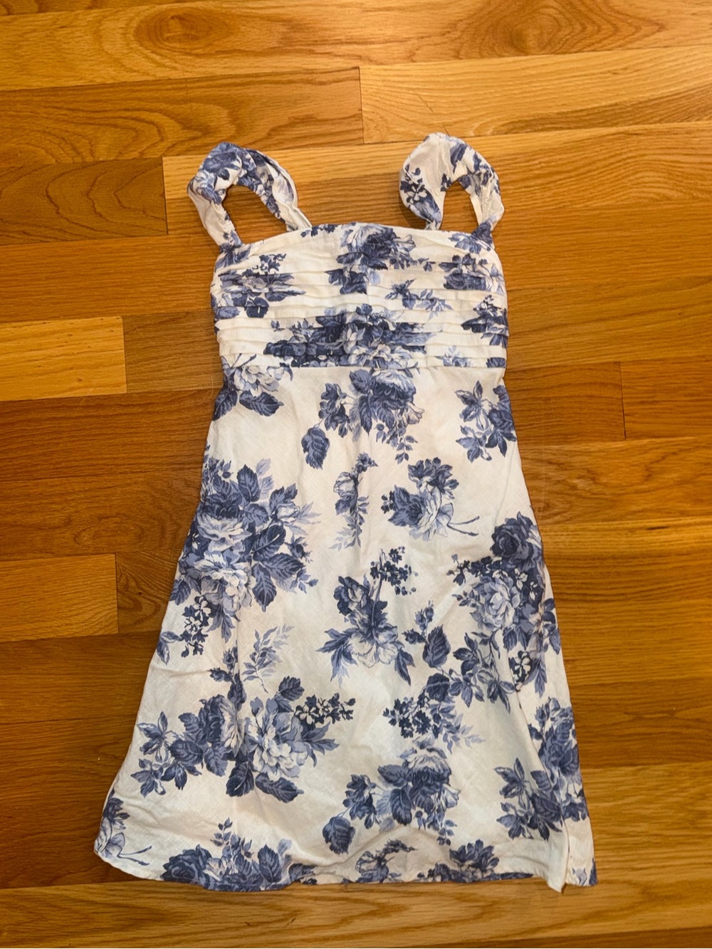 Abercrombie & Fitch White Dress with Blue Floral Print